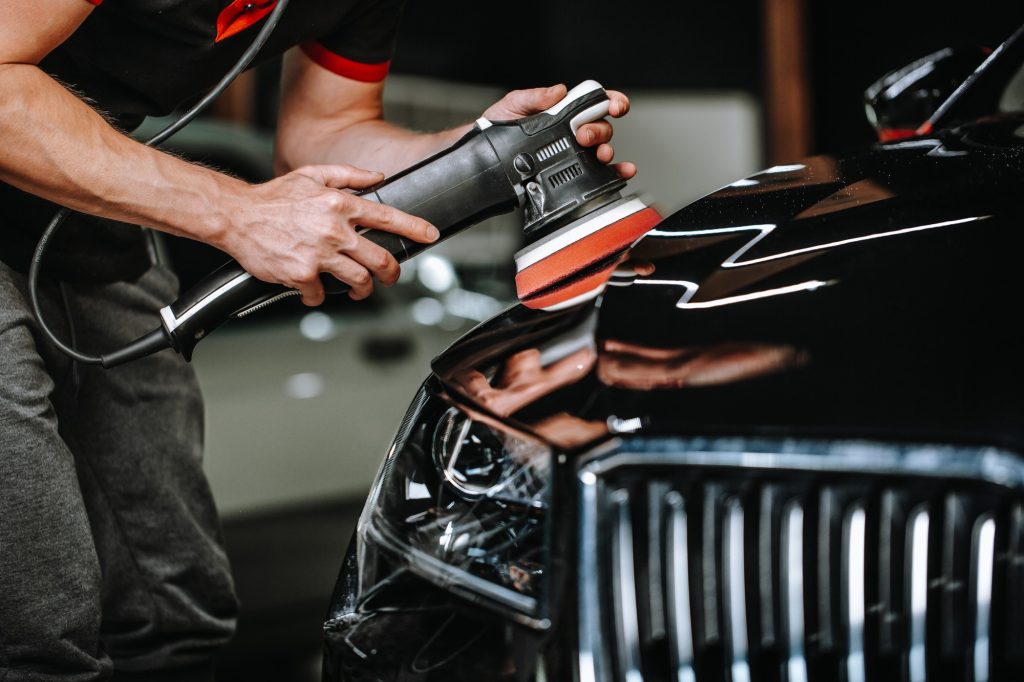 Professional Car Polishing for Luxury Vehicles in Dubai
