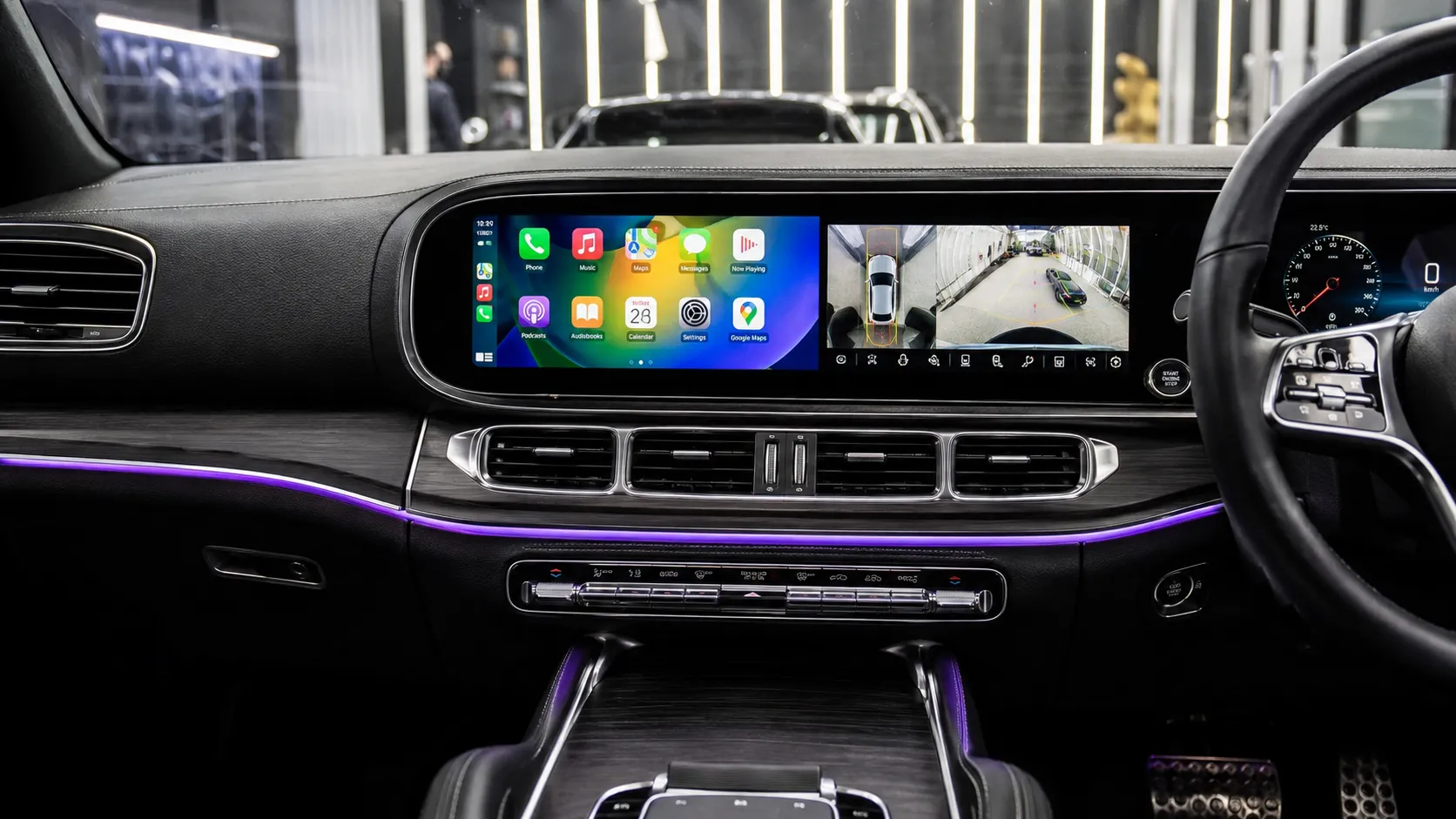 Best Car Android Screen upgrade installed in Toyota Nissan and BMW vehicles in Dubai